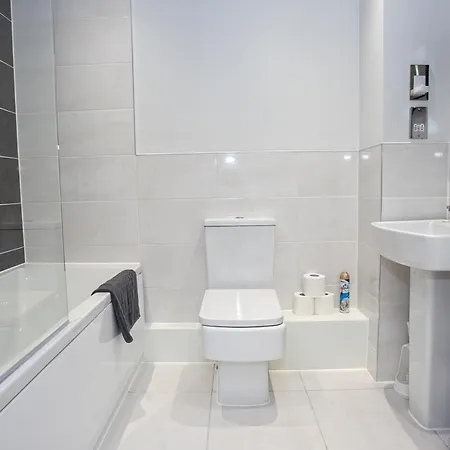 Beautiful Brand New - Sleeps 4 Apartmán *
